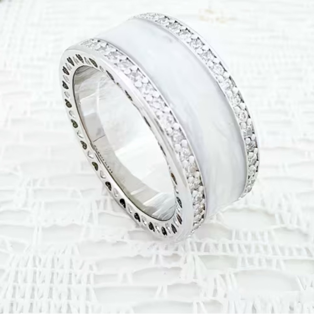 Elegant 925 Sterling Silvery Wide Band Ring - Picture 2 of 2